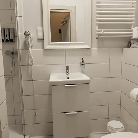 Old Town Apartment *